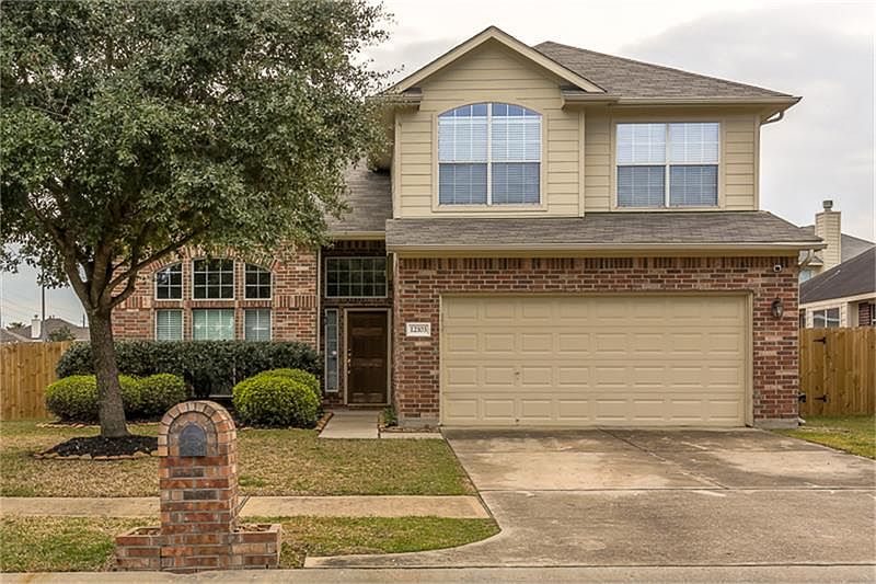 1st image of 12103 Oxford Trails Dr