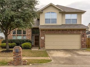 12103 Oxford Trails Dr, Tomball, TX 77375