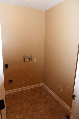 4th image of 108 Mossland Dr