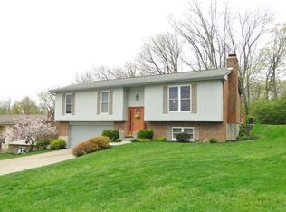 4 Squire Ct, Highland Heights, KY 41076