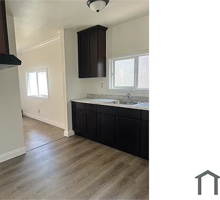 419 S Boyle Ave — Photo 8