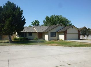 175 Kings Ct, Mountain Home, ID 83647