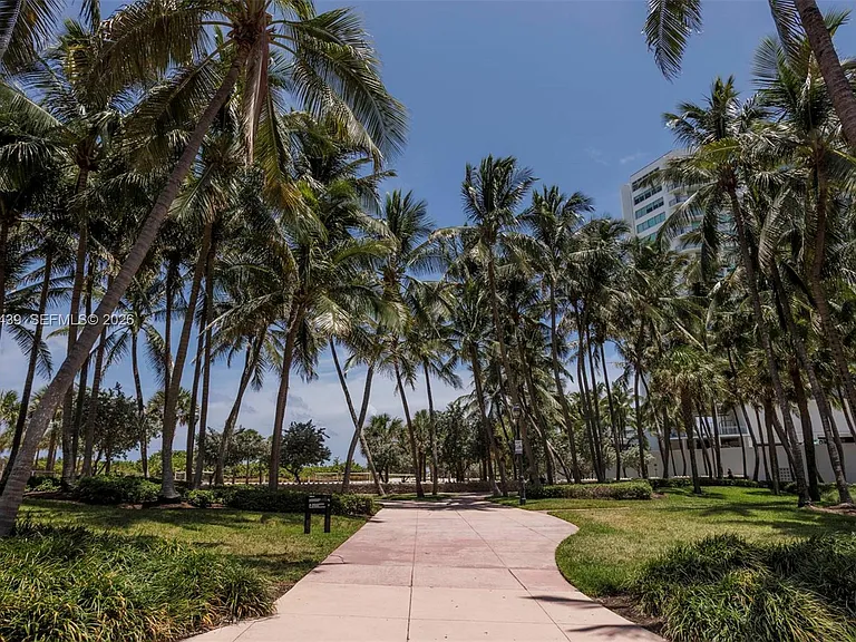 7326 Collins Ave #108 — Photo 30