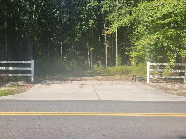 5863 Miley Hill Rd, Ravenel, SC 29470