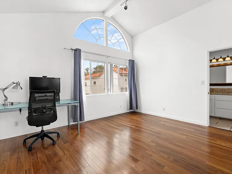 605 N Guadalupe Ave #B — Photo 13