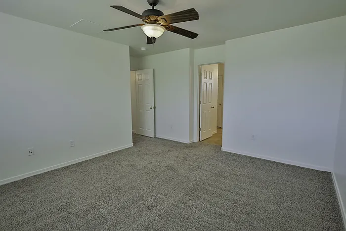 131 E Camino Del Abeto Ave — Photo 34