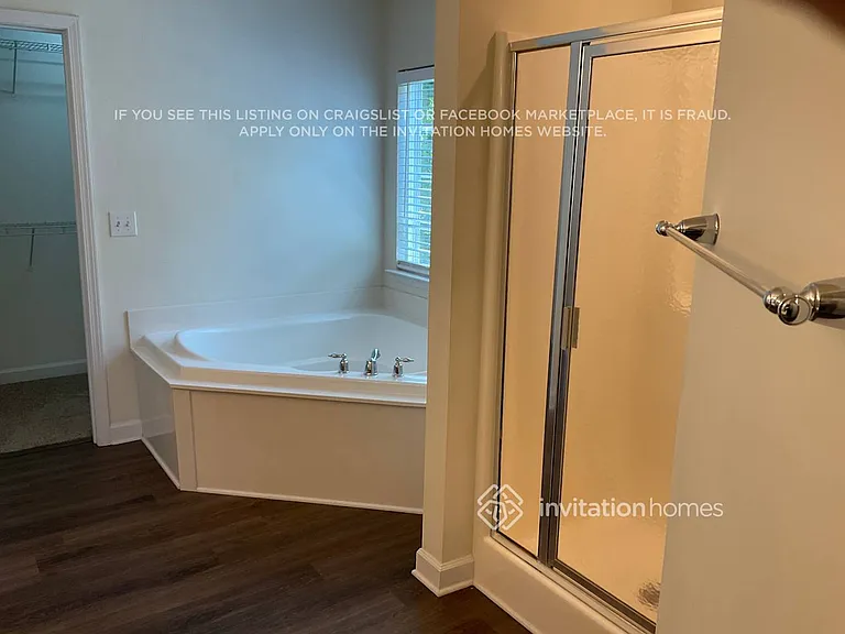 8121 Acacia Ct — Photo 11