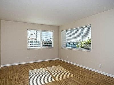2nd image of 3390 Panorama Dr