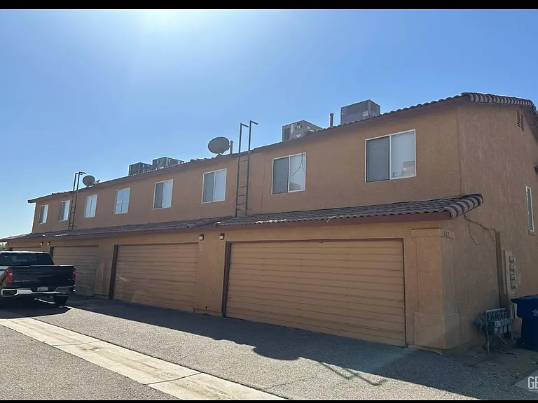 3225 Fortier St #B — Photo 15