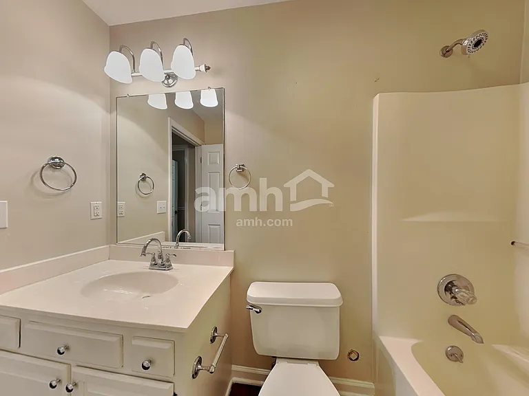 6112 Glenridge Ct — Photo 16