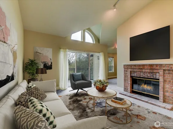 3008 N Narrows Drive #B304, Tacoma, WA 98407