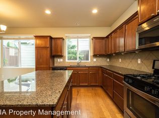 18313 38th Ave SE #126, Bothell, WA 98012