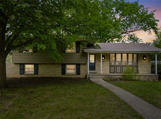 4100 73rd St, Urbandale, IA 50322
