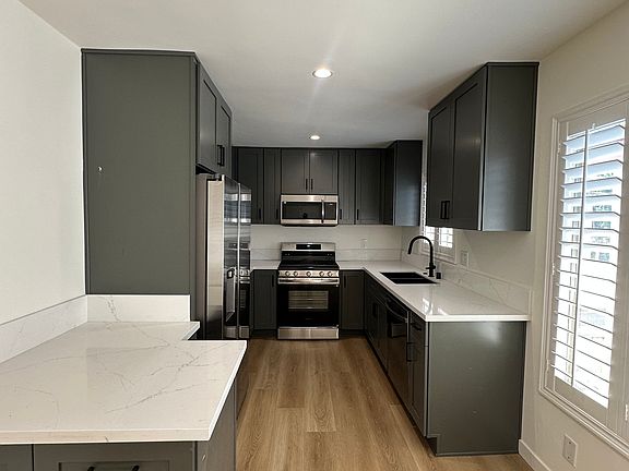 2nd image of 1442 S Wooster St APT 5