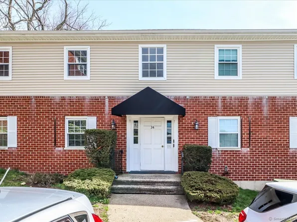 50 Greenhouse Road #34B, Bridgeport, CT 06606
