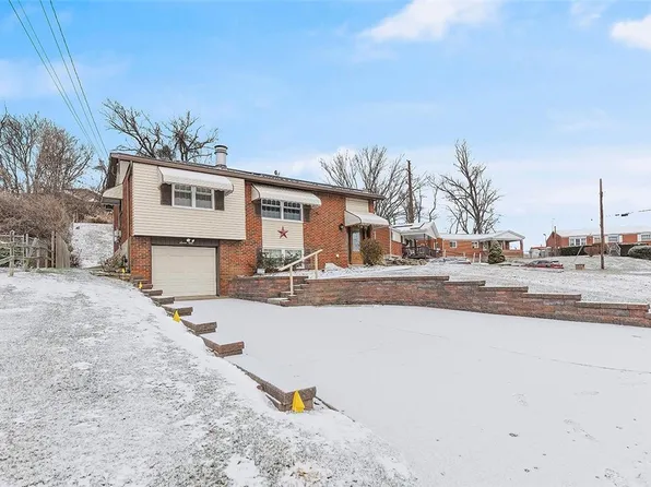 750 Providence Dr, Pittsburgh, PA 15239