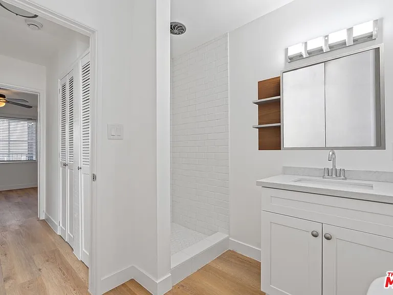 1754 Malcolm Ave #1 — Photo 8