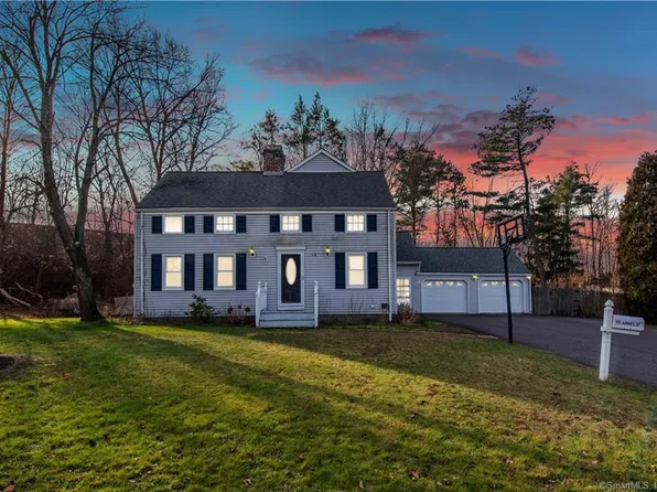 15 Arnold Drive, East Hartford, CT 06108
