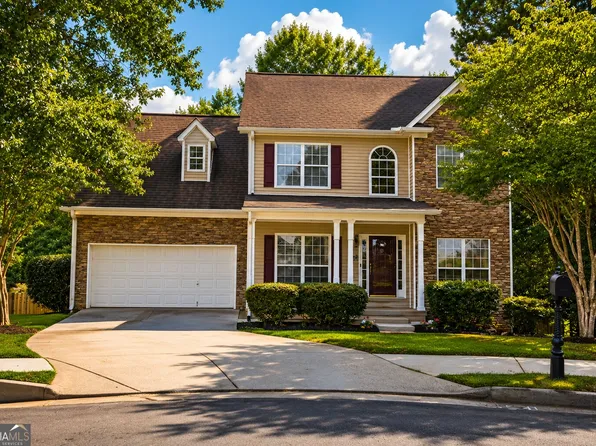 205 Leecroft Ct, Sugar Hill, GA 30518