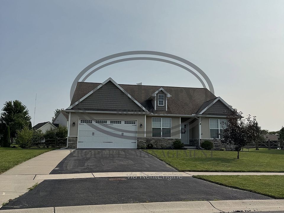 1st image of 26741 Woodmont Dr