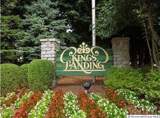 4 Kennedy Ct, Middletown, NJ 07748