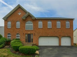 2008 Ivy Ct, Aliquippa, PA