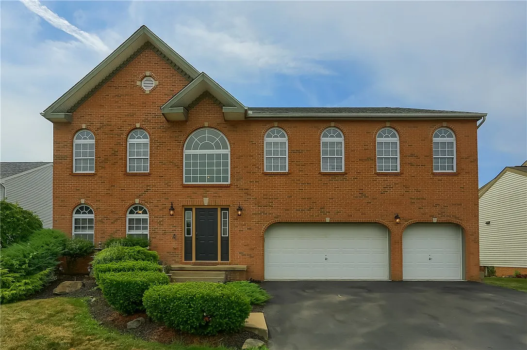 2008 Ivy Ct photo 1