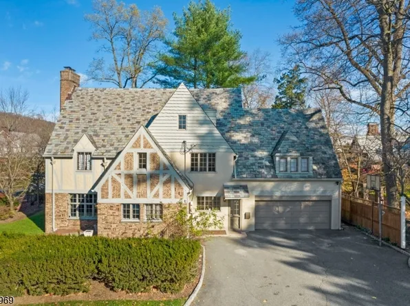 107 Clinton Ave, Montclair, NJ 07042