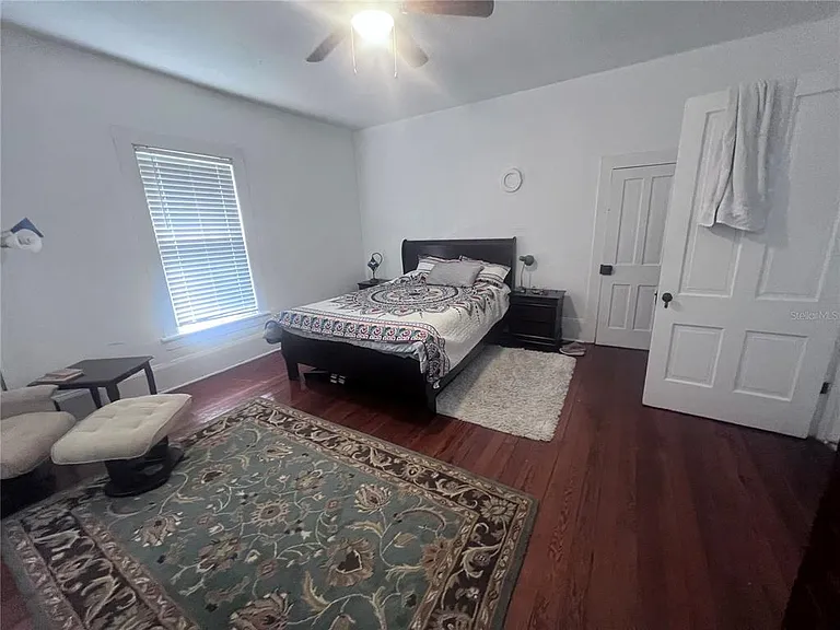 2707 NW 4th Ave — Photo 23