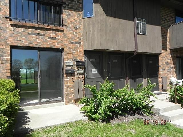 1st image of 9065 N Park Plaza Ct