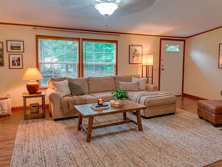 45170 Settlers Ln — Photo 8