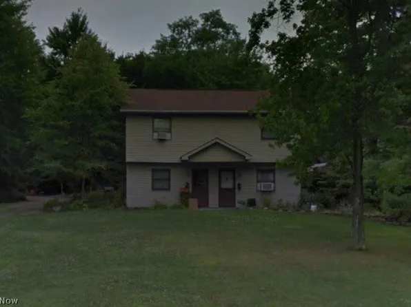 224 N Yorkshire Blvd, Youngstown, OH 44515