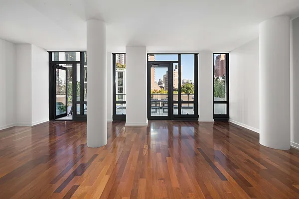 Sold by Casa Blanca Real Estate | media 7