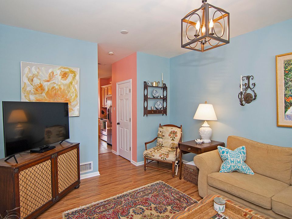 149 Townhouse Ln UNIT 2B, Lewisburg, WV 24901 Zillow