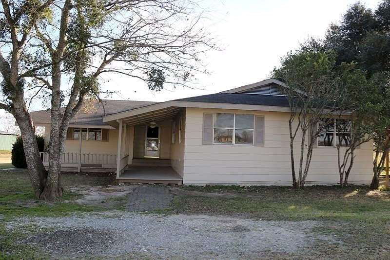 1st image of 8915 County Road 424