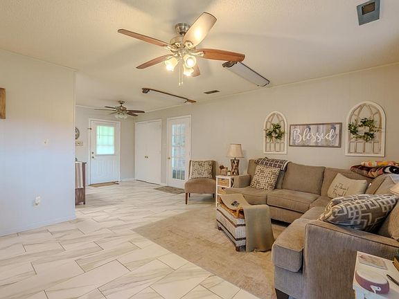 3rd image of 3020 County Road 16