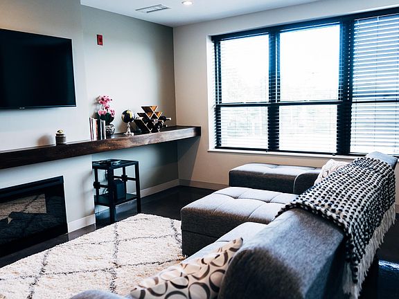 2nd image of 445 Willard St Unit 306
