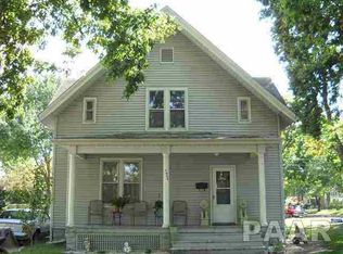 1302 Caroline St, Pekin, IL