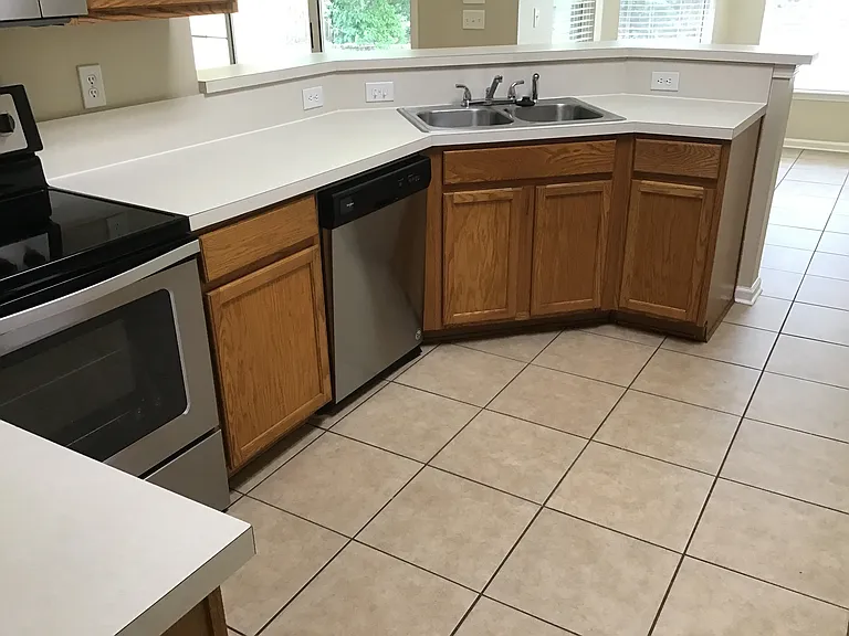 14003 Golden Eagle Dr — Photo 4