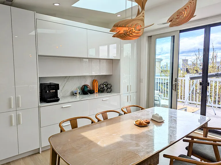 73 Webster St #3 — Photo 14