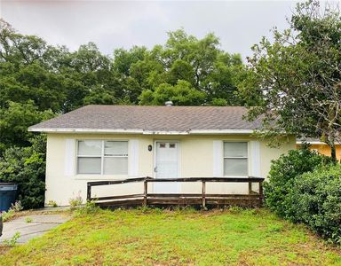 123 Shenandoah Ave, Lady Lake, FL, 32159