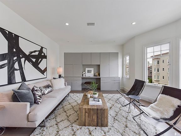 2nd image of 3324 Octavia St APT 4