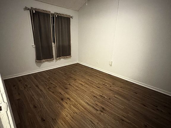 5th image of 8 Indian Hill St #8