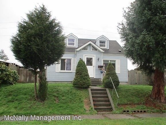 1st image of 3621 S Ainsworth Ave