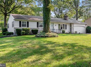 131 Heartwood Dr, Lansdale, PA 19446