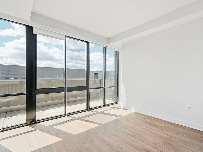1625 Eckington Pl NE #Penthouse 117 — Photo 13