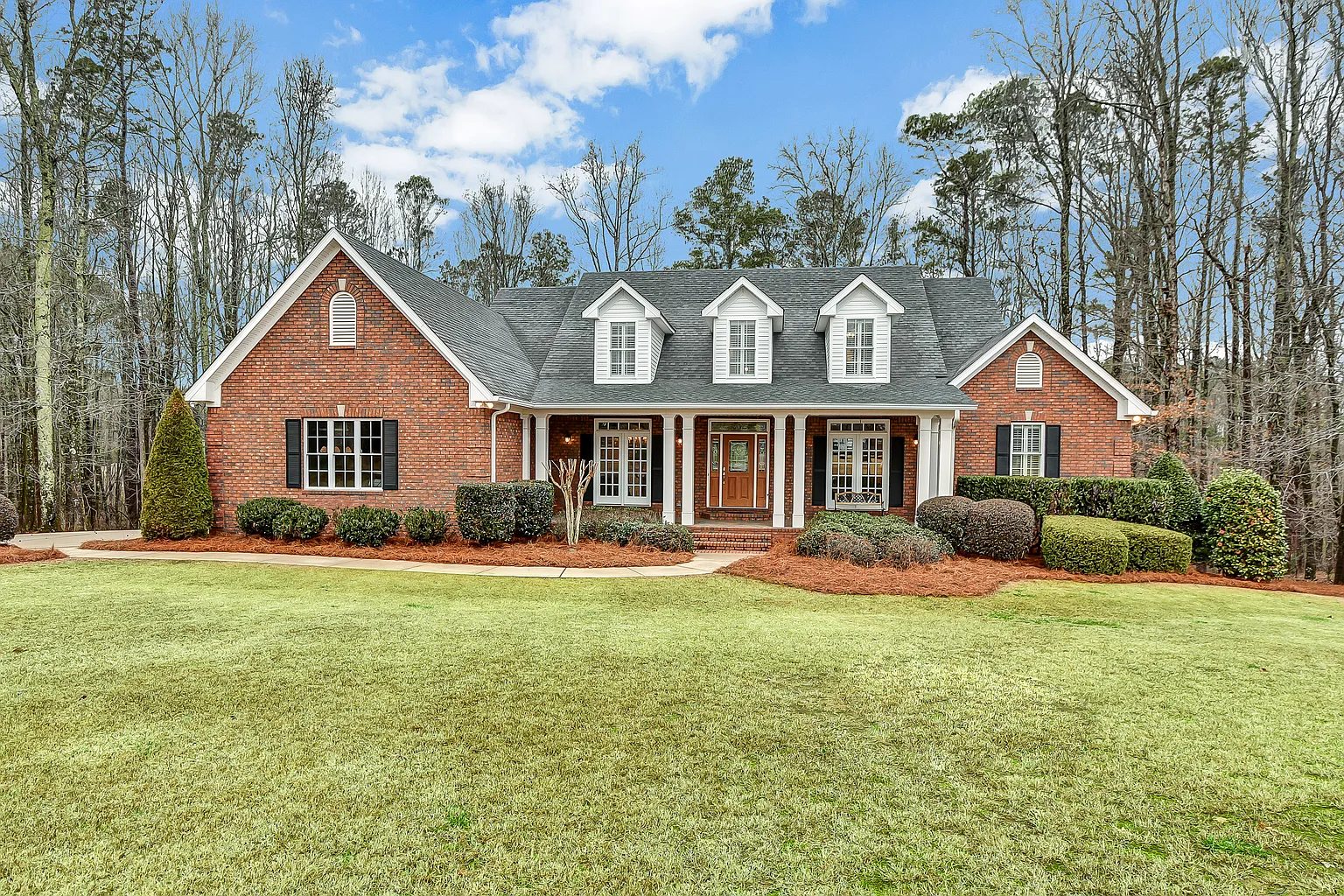 3945 Ineal Dr photo 1
