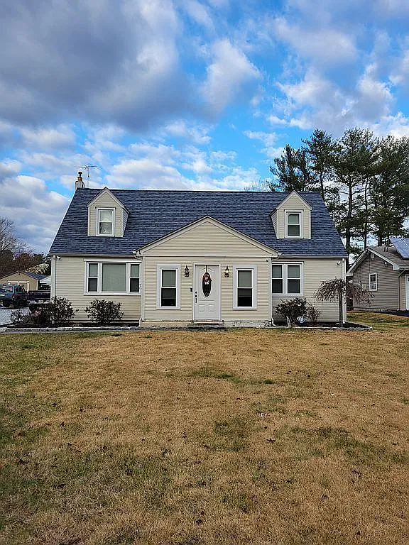 Property main image