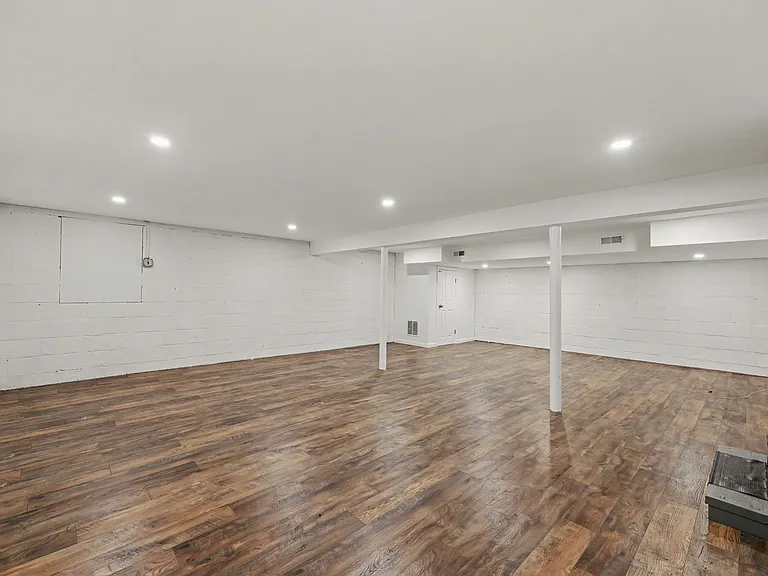 75 Vincent Ave — Photo 30