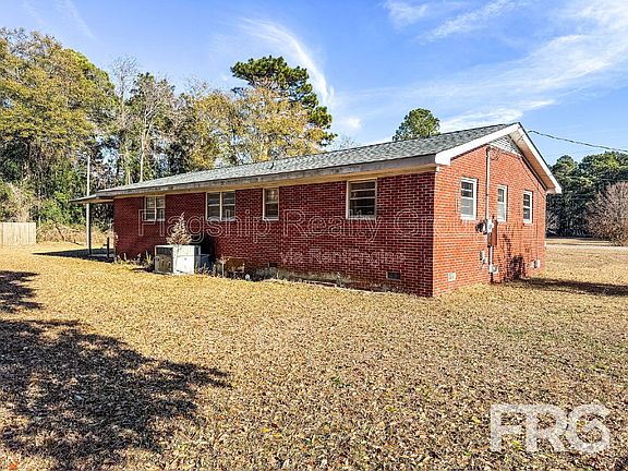 5th image of 124 Grant Dr
